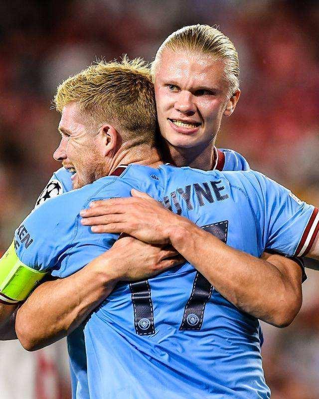 理想 livis 眼镜录的视频，室内灯光环境下