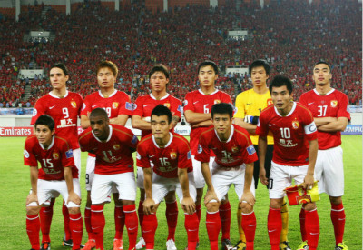 莱万：我经常带伤上场，肋骨骨折也硬撑；不着急决定未来