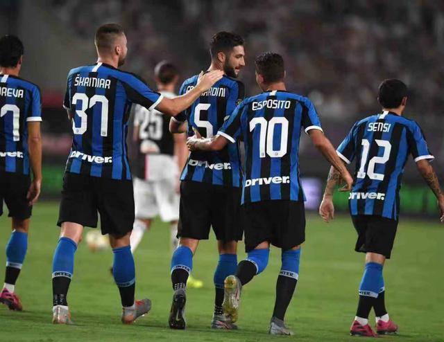 意媒：弗拉霍维奇恢复良好，预计可出战卡利亚里